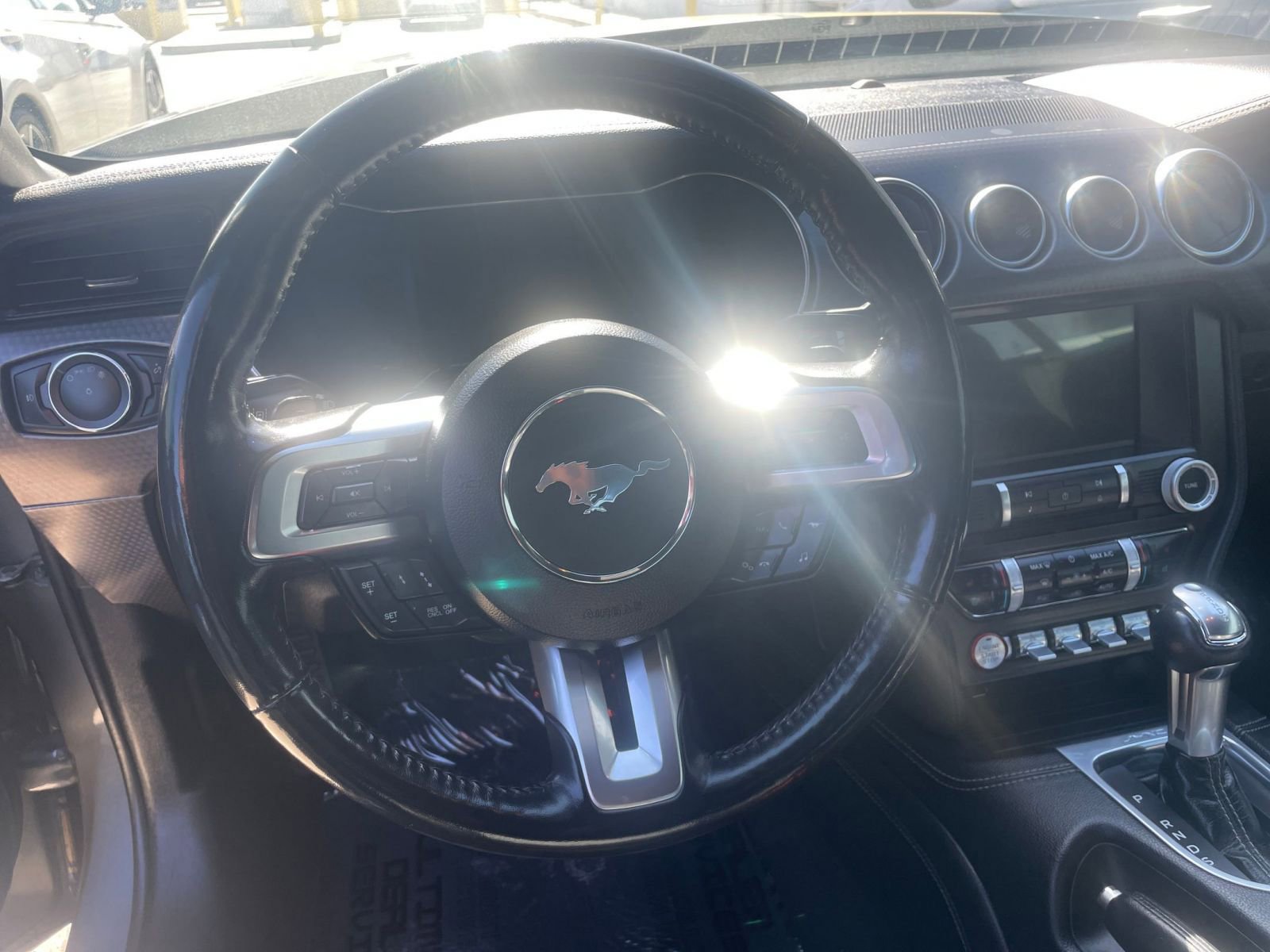 2022 Ford Mustang GT Premium 28