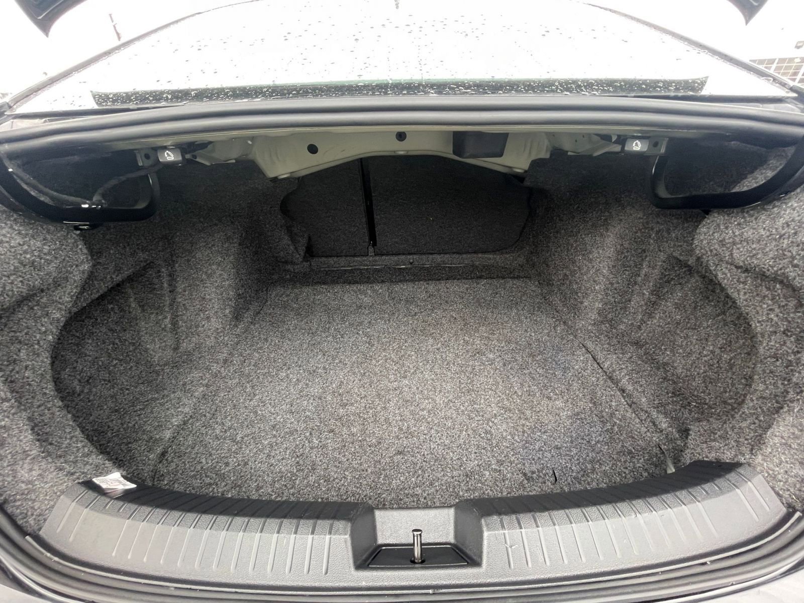 Thumbnail: 2025 Volkswagen Jetta - 31