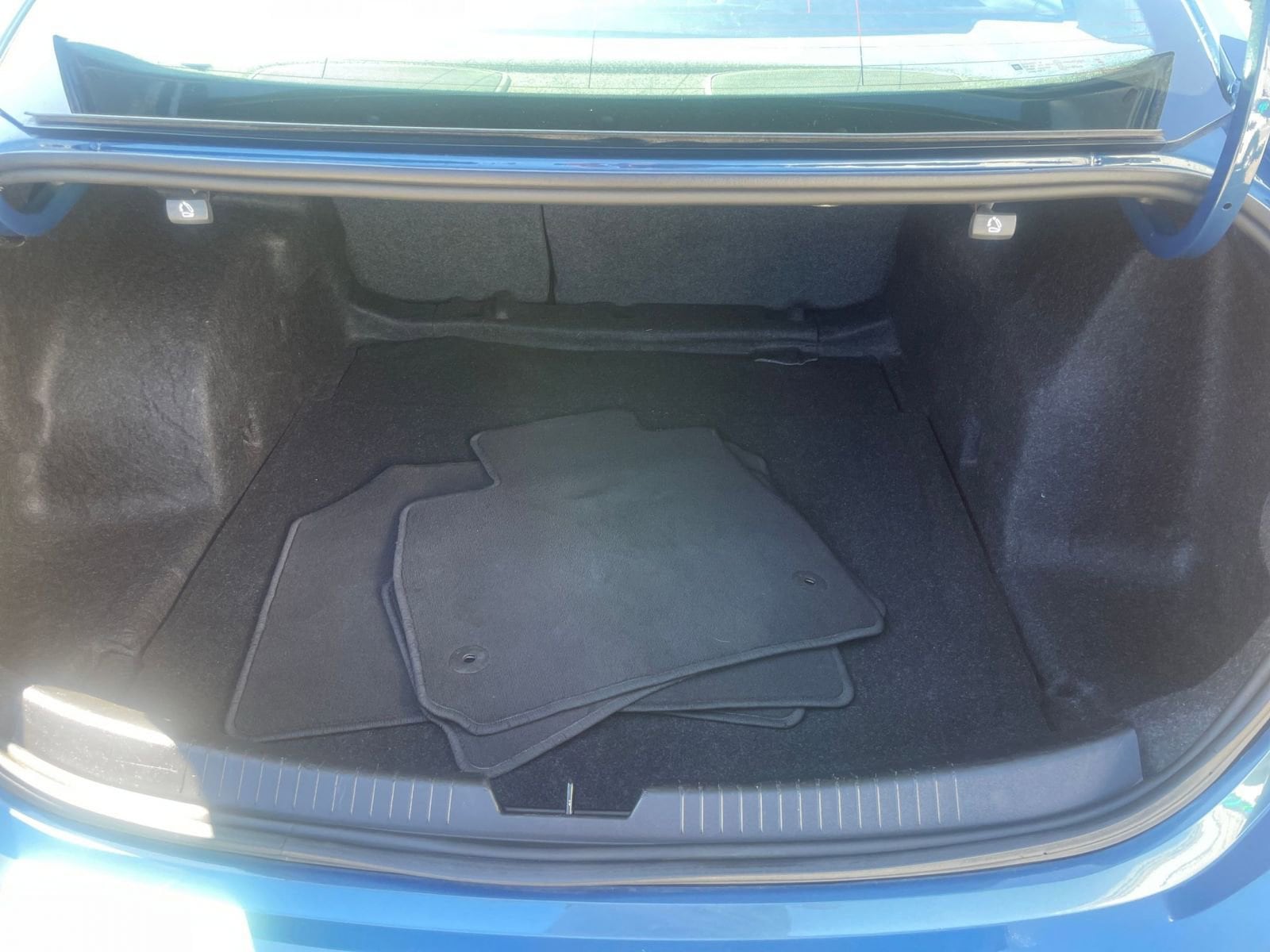 Thumbnail: 2024 Chevrolet Malibu - 31