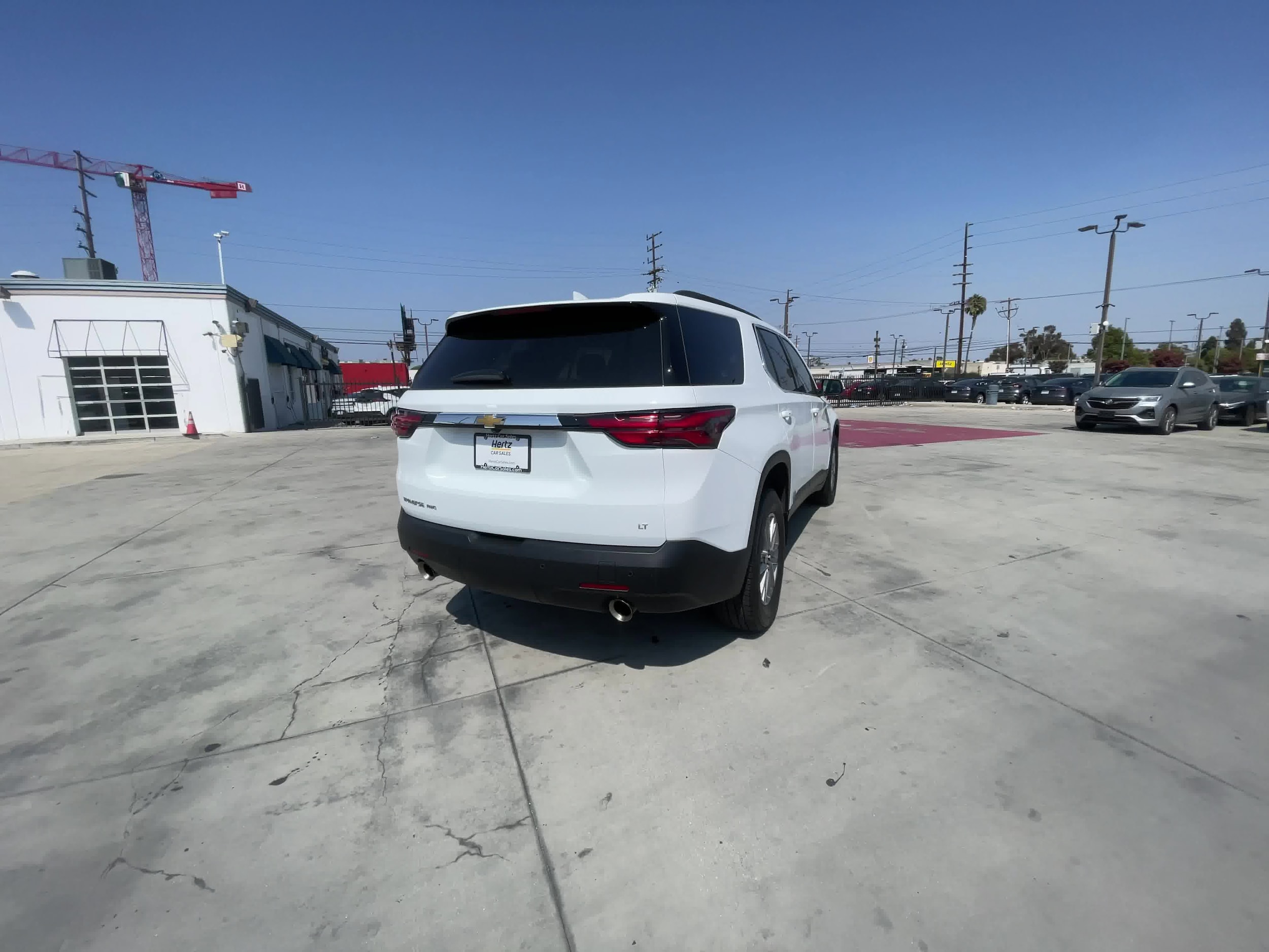 2023 Chevrolet Traverse LT 2