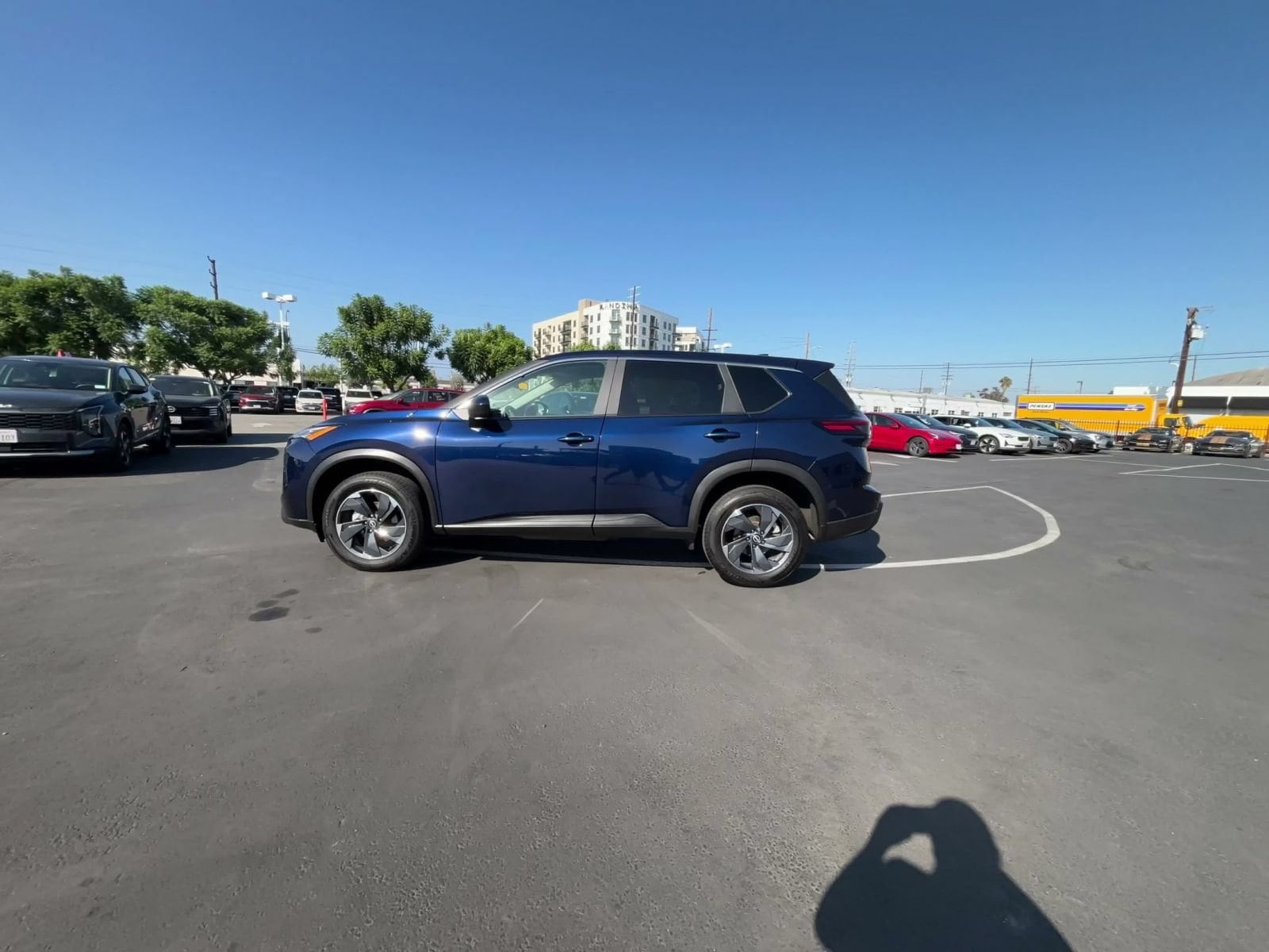 Thumbnail: 2025 Nissan Rogue - 8