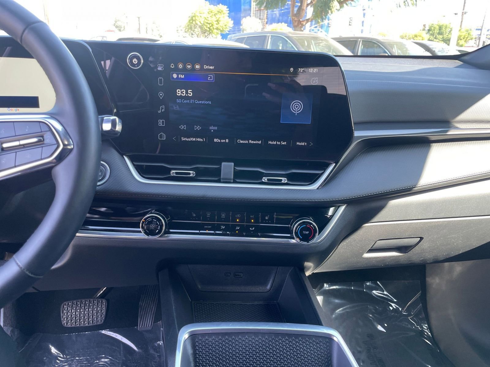 Thumbnail: 2025 Chevrolet Equinox - 18