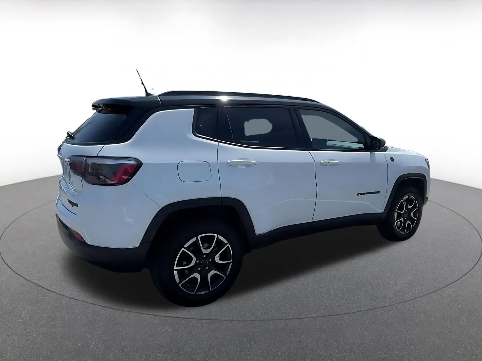 Thumbnail: 2025 Jeep Compass - 15