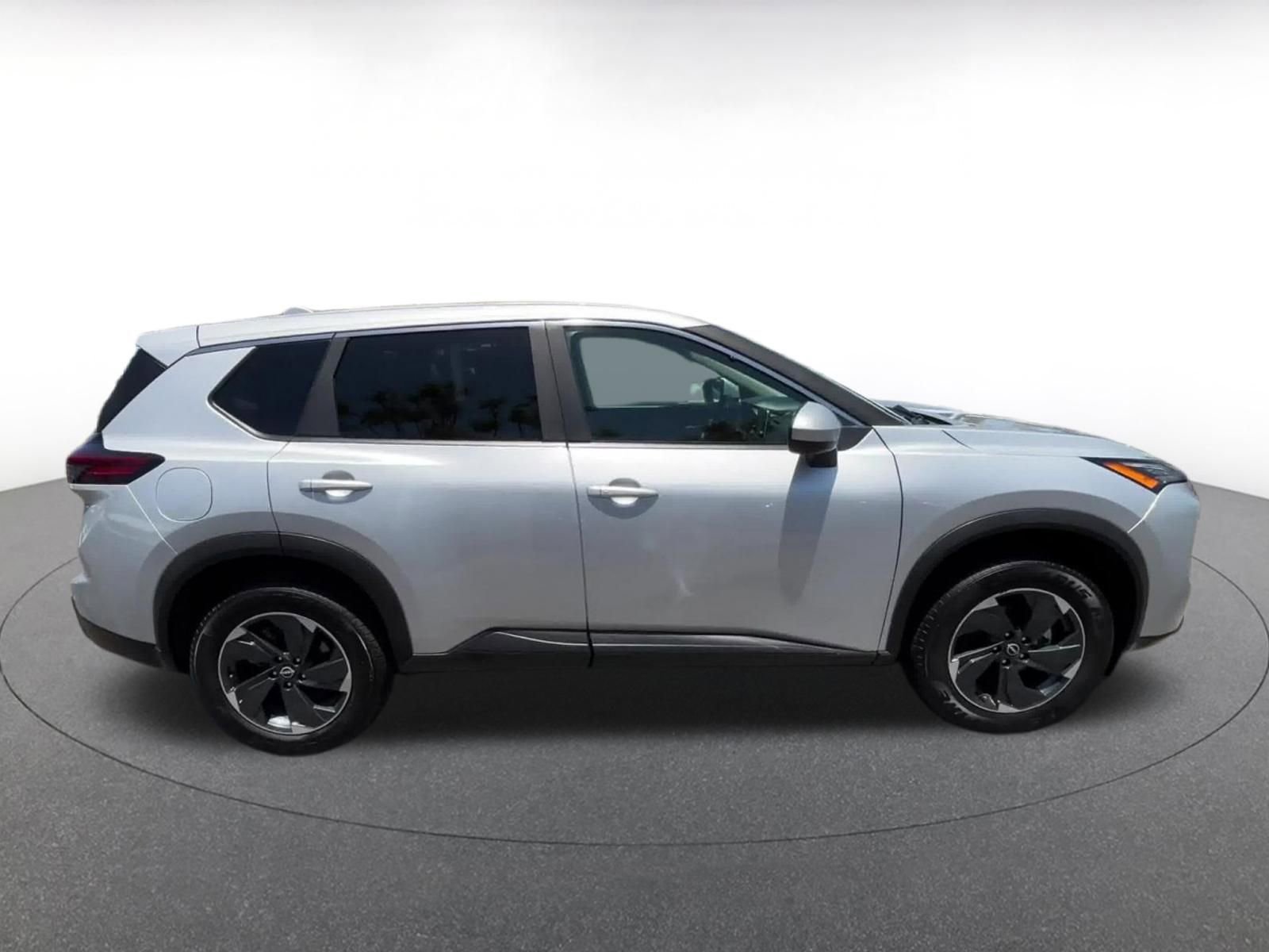 Thumbnail: 2025 Nissan Rogue - 16