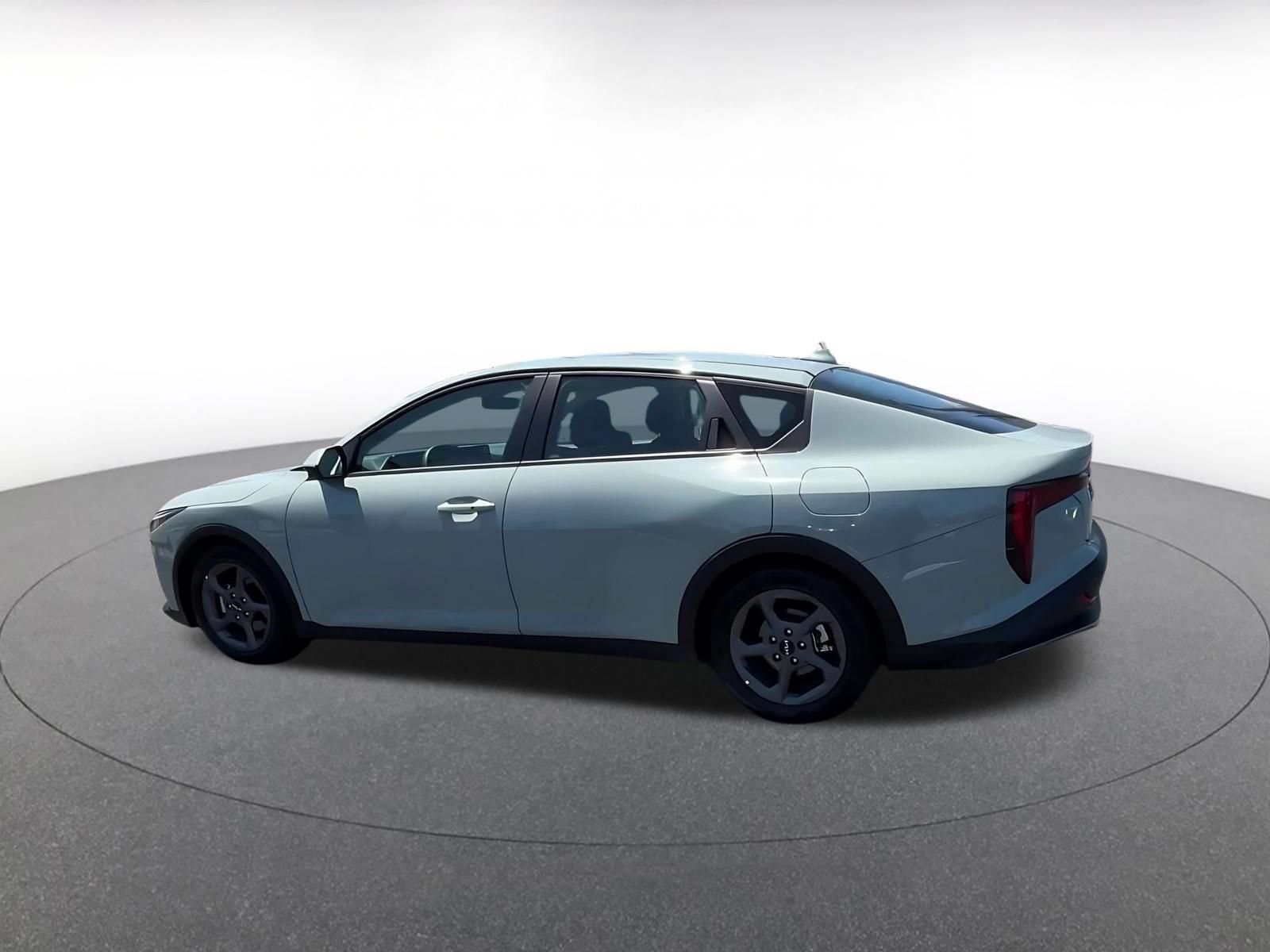 Thumbnail: 2025 Kia K4 - 10