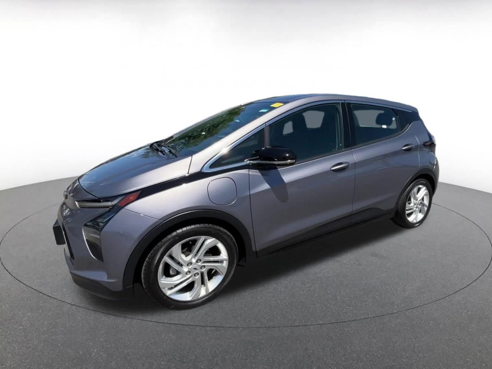 Thumbnail: 2023 Chevrolet Bolt EV - 8