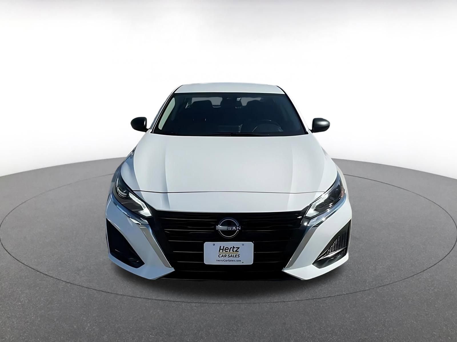 Thumbnail: 2025 Nissan Altima - 4