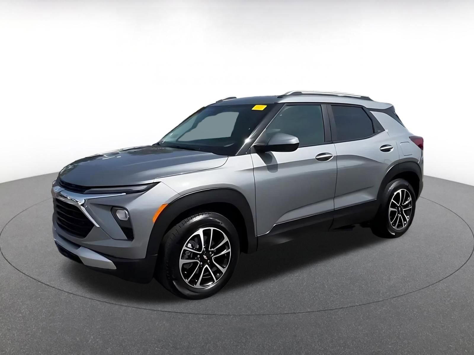 Thumbnail: 2025 Chevrolet TrailBlazer - 8