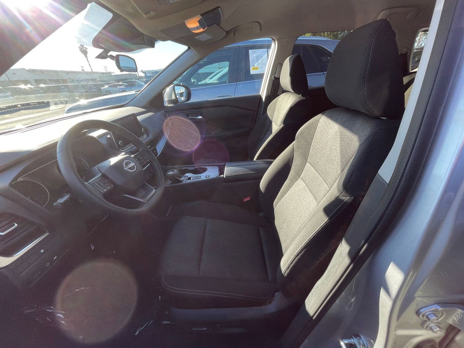 Thumbnail: 2025 Nissan Rogue - 27