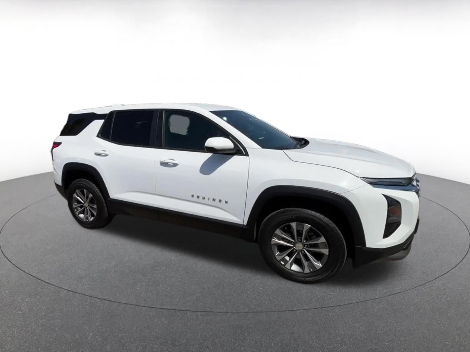 Thumbnail: 2025 Chevrolet Equinox - 2