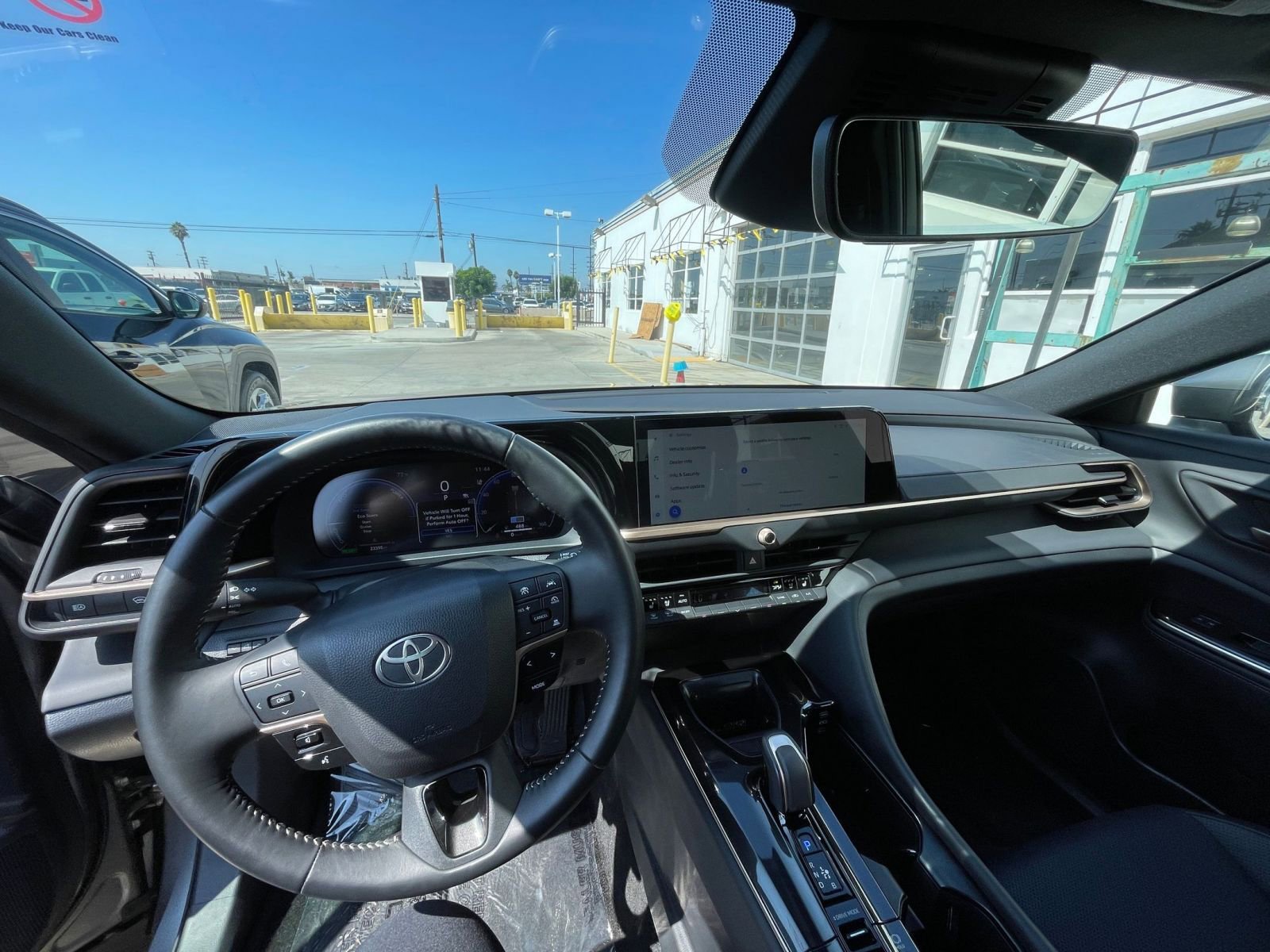 Thumbnail: 2025 Toyota Crown - 35