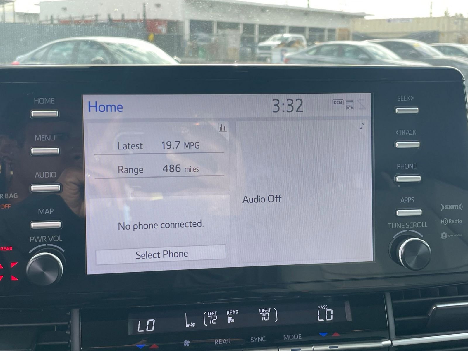 Thumbnail: 2024 Toyota Sienna - 21