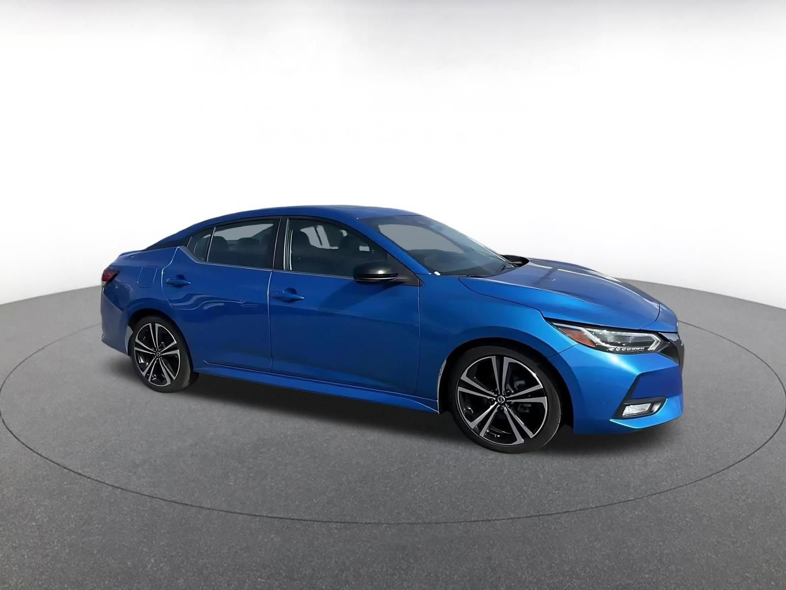 Thumbnail: 2022 Nissan Sentra - 2