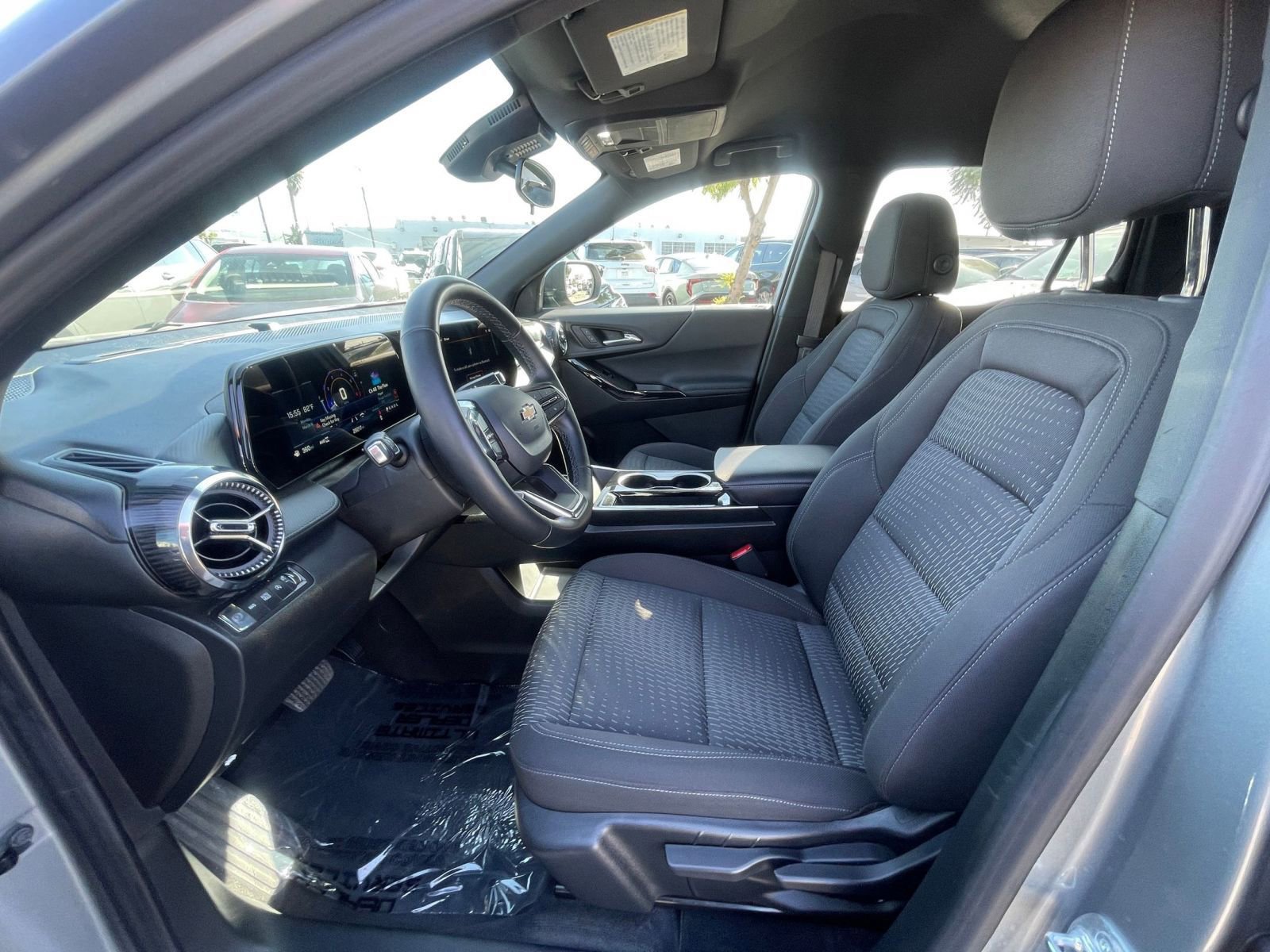 Thumbnail: 2025 Chevrolet Equinox - 29