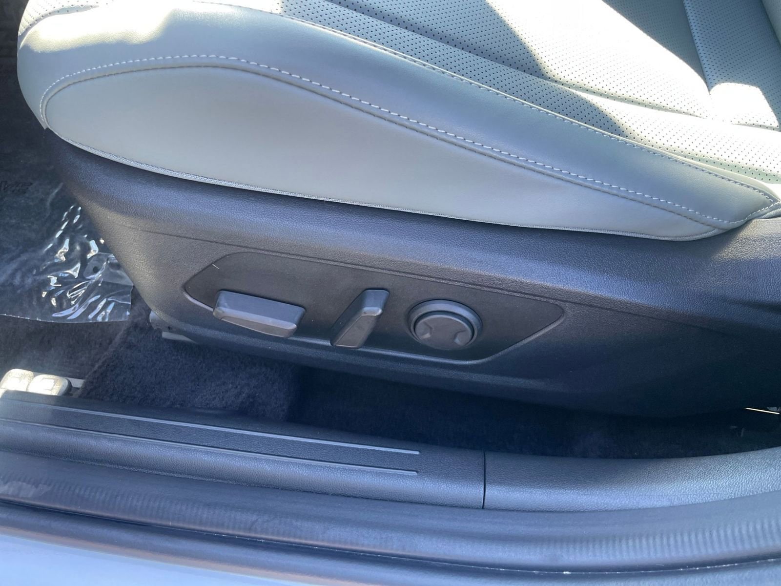 Thumbnail: 2025 Hyundai Elantra - 23