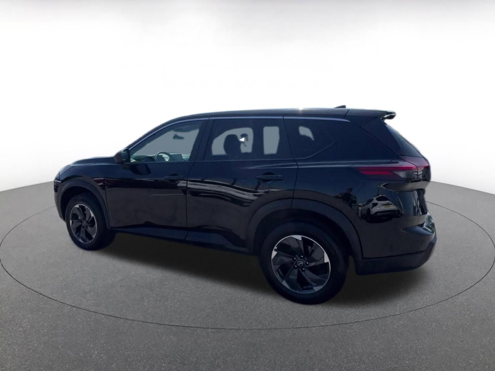 Thumbnail: 2025 Nissan Rogue - 10