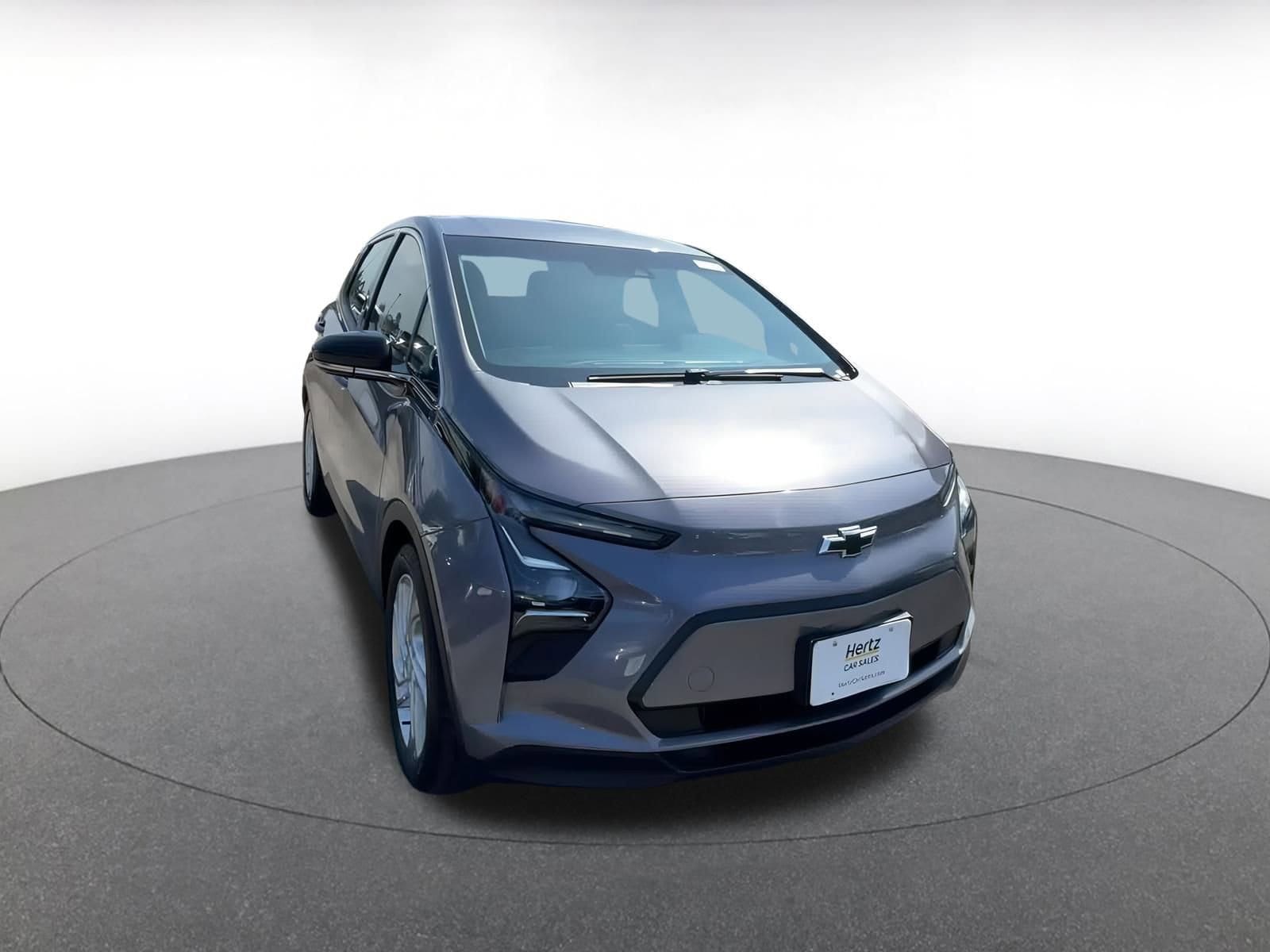 Thumbnail: 2023 Chevrolet Bolt EV - 3