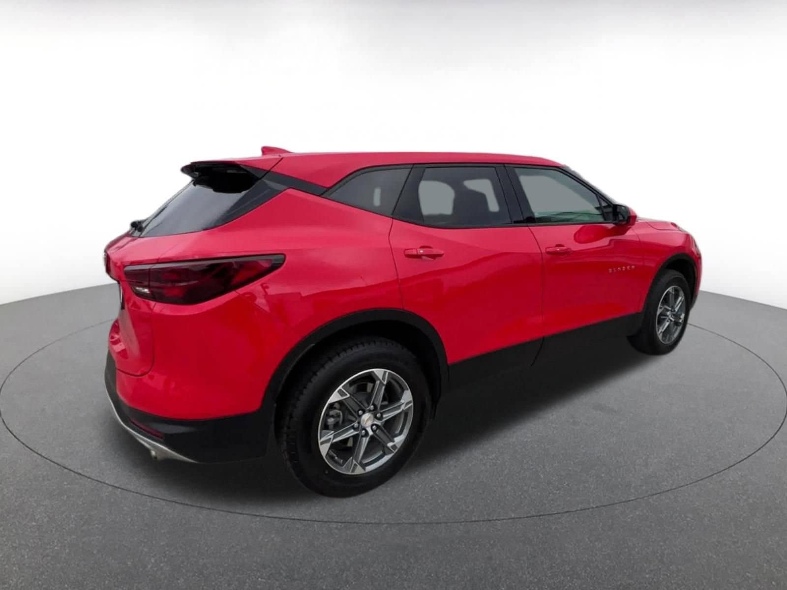 Thumbnail: 2025 Chevrolet Blazer - 15