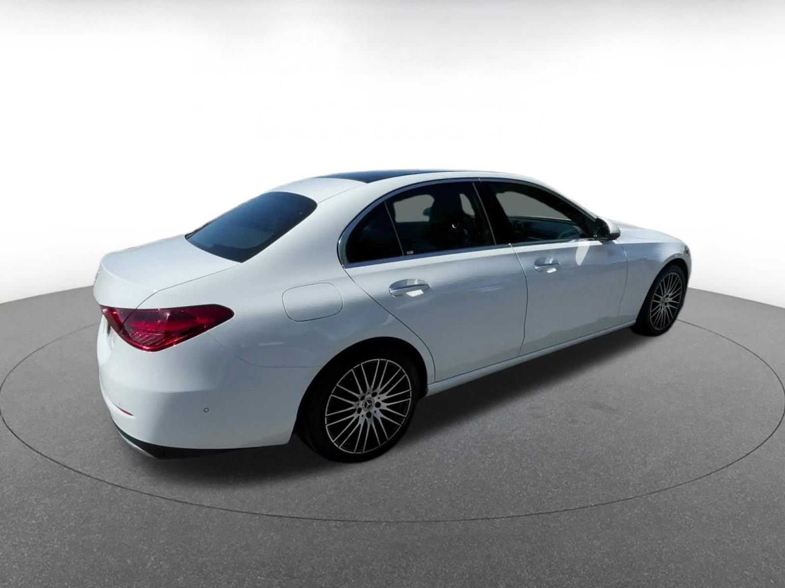 Thumbnail: 2024 Mercedes-Benz C-Class - 15