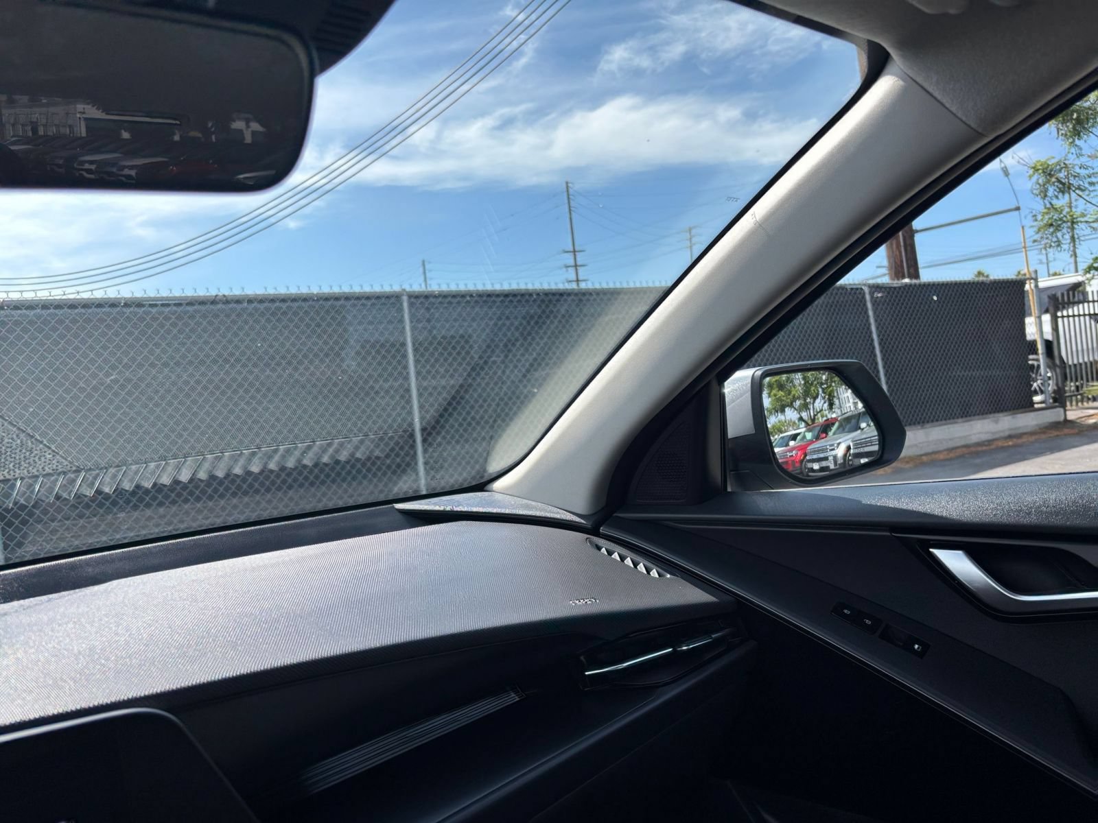Thumbnail: 2026 Kia Niro - 35