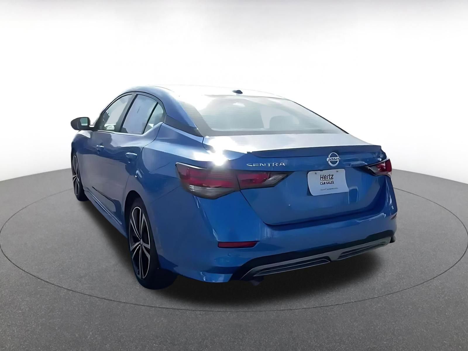 Thumbnail: 2022 Nissan Sentra - 11