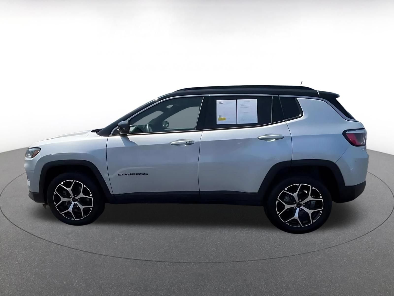 Thumbnail: 2025 Jeep Compass - 7