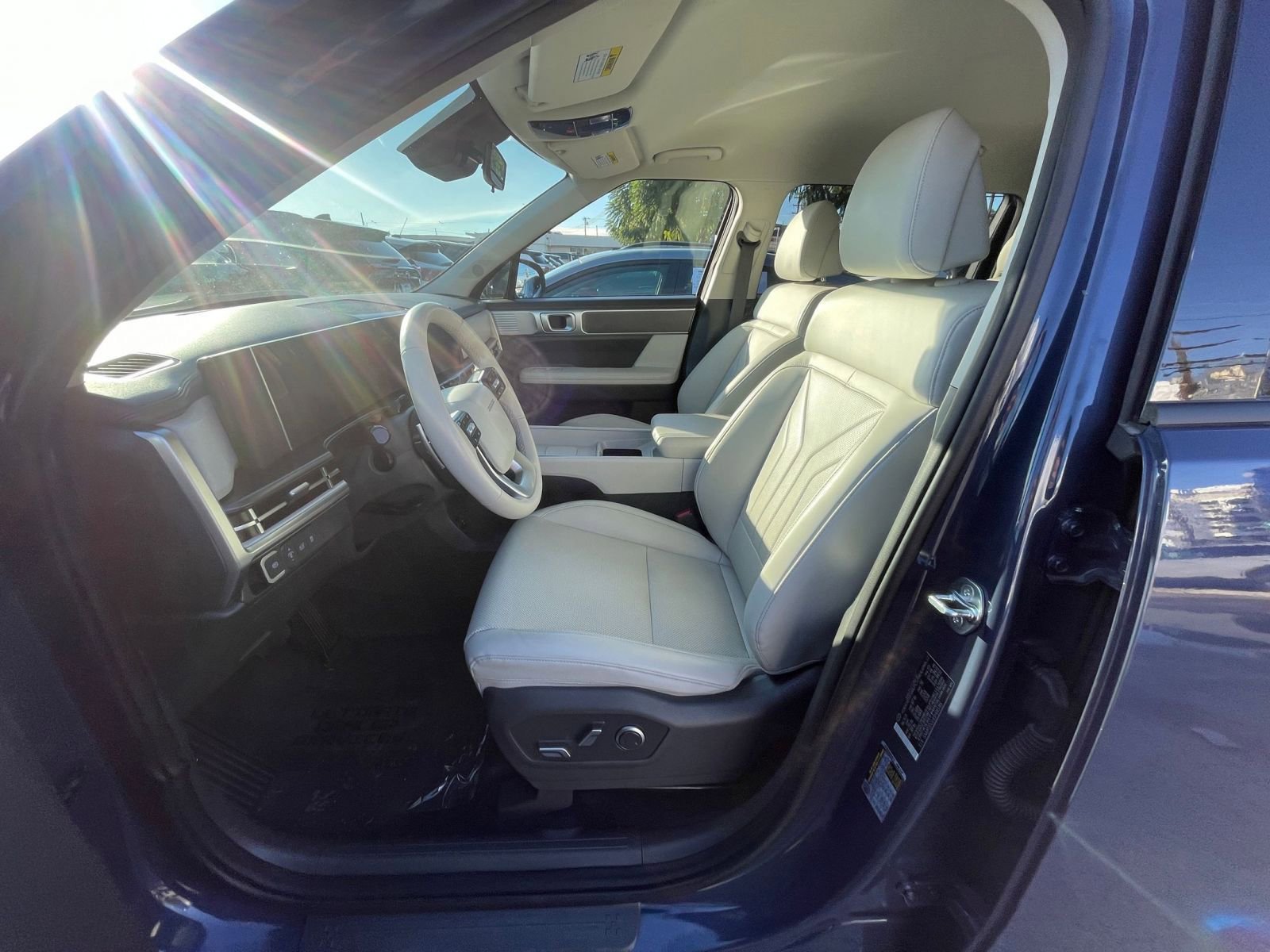 Thumbnail: 2025 Hyundai Santa Fe - 29