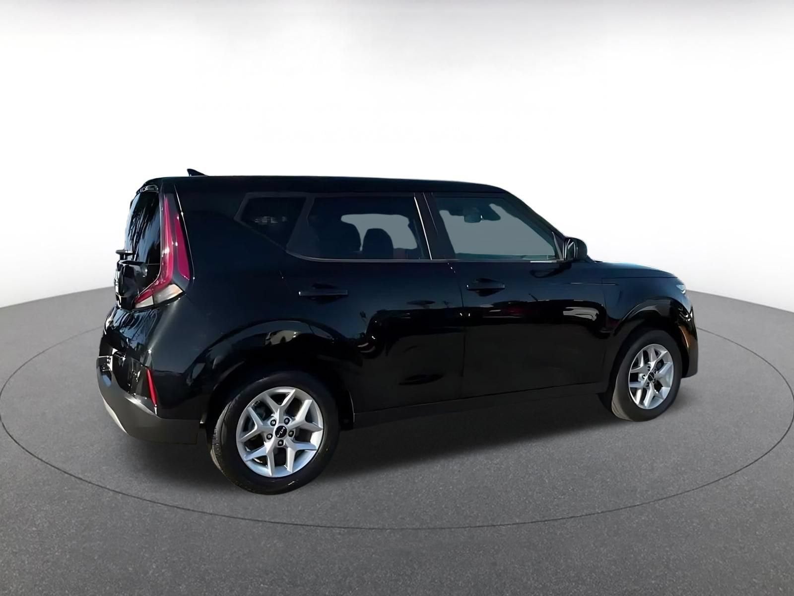 Thumbnail: 2025 Kia Soul - 14