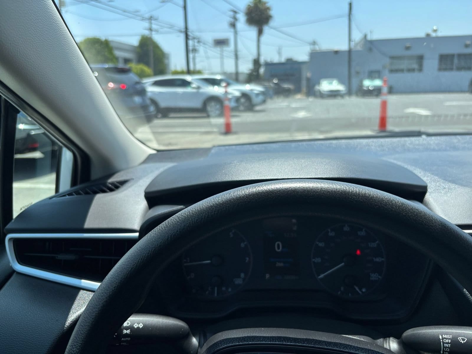 Thumbnail: 2025 Toyota Corolla - 34