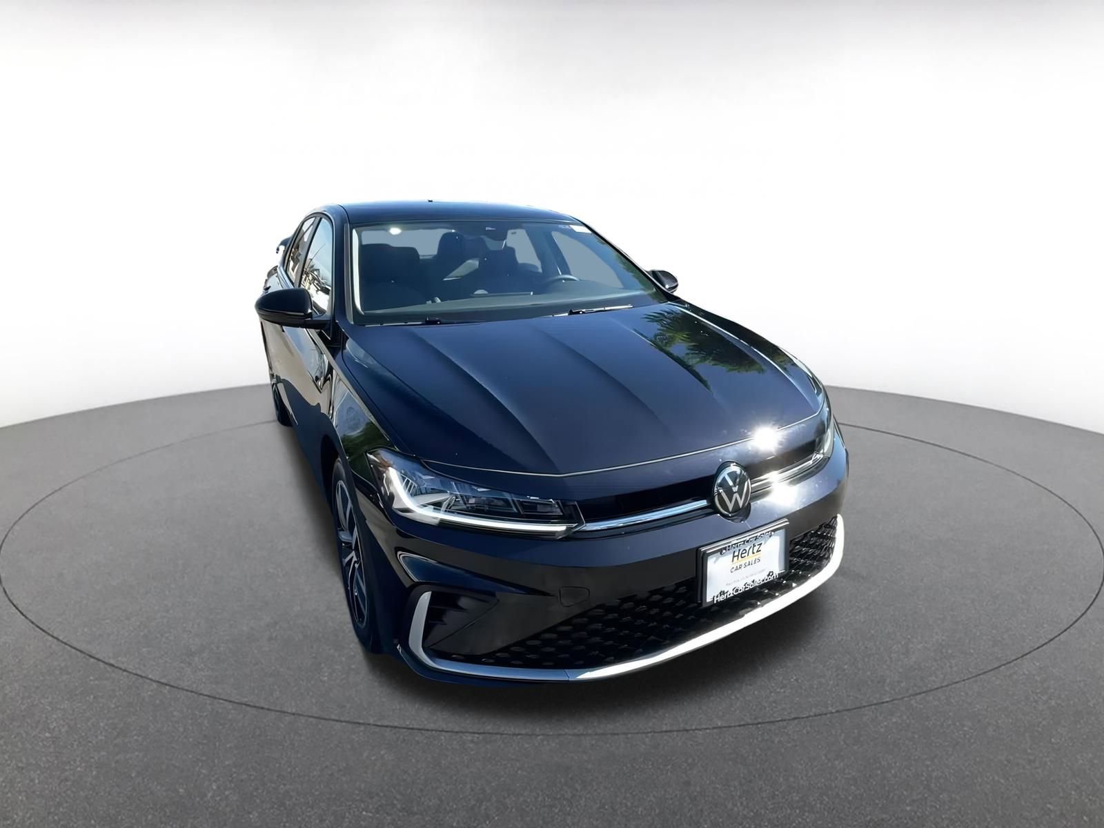 Thumbnail: 2025 Volkswagen Jetta - 3