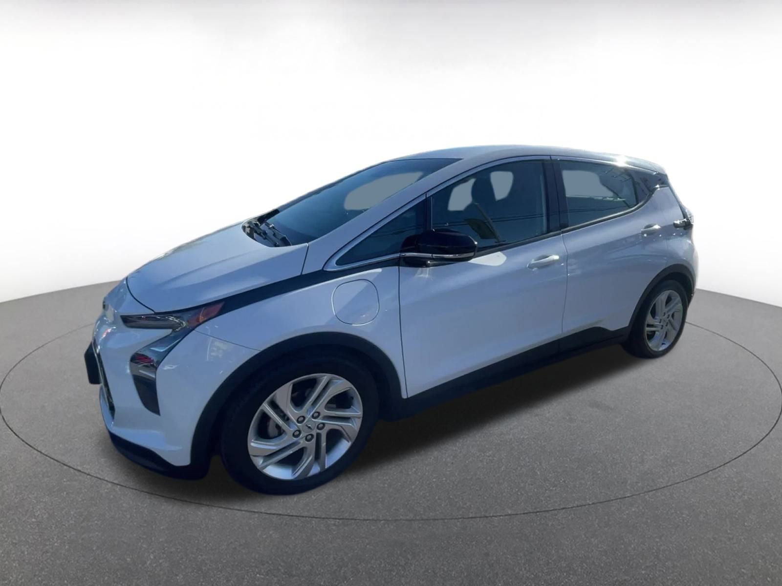 Thumbnail: 2023 Chevrolet Bolt EV - 8
