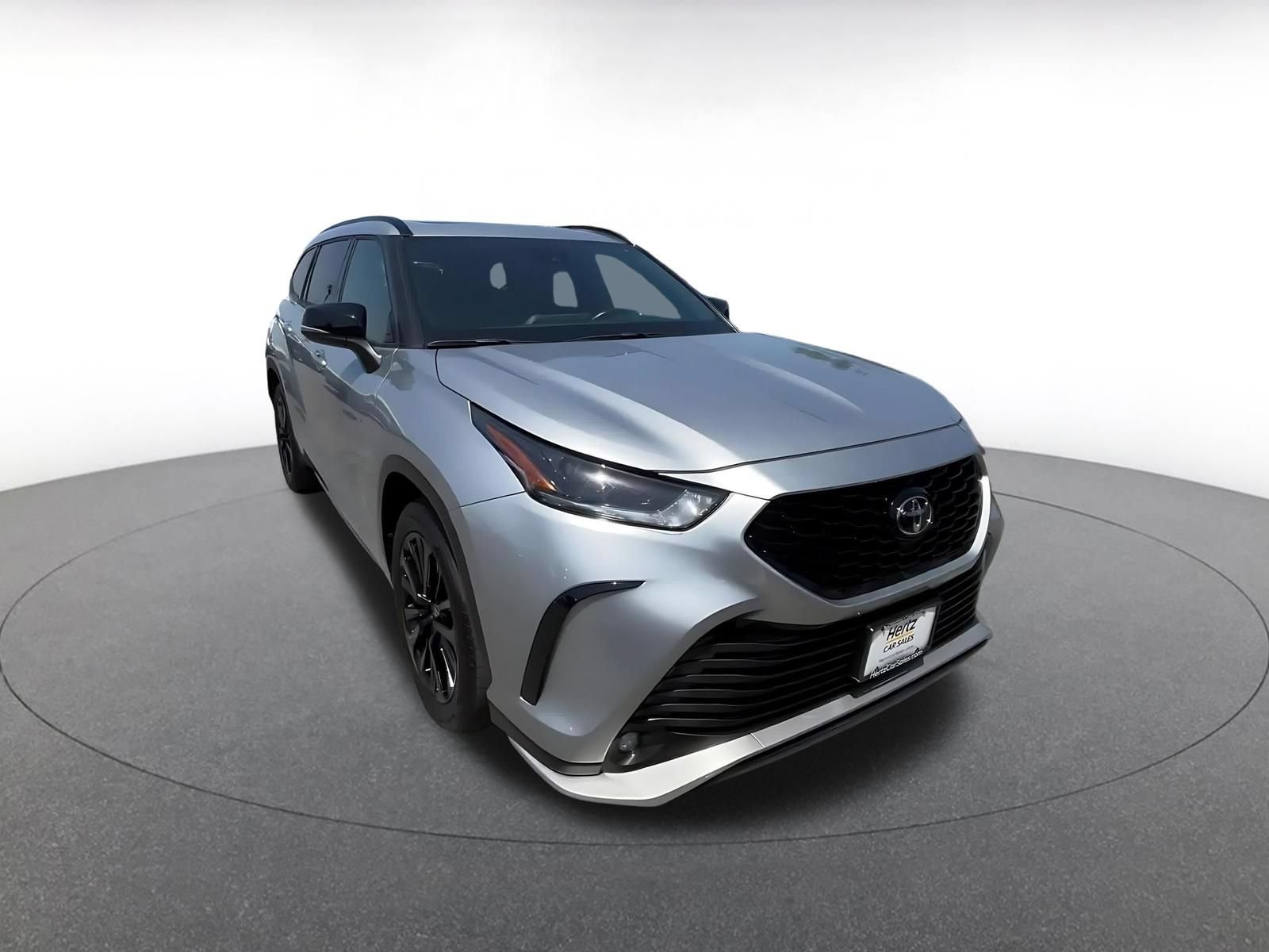 Thumbnail: 2025 Toyota Highlander - 3