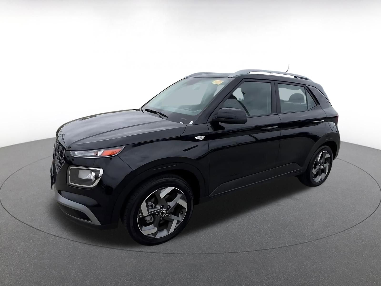 Thumbnail: 2025 Hyundai Venue - 8