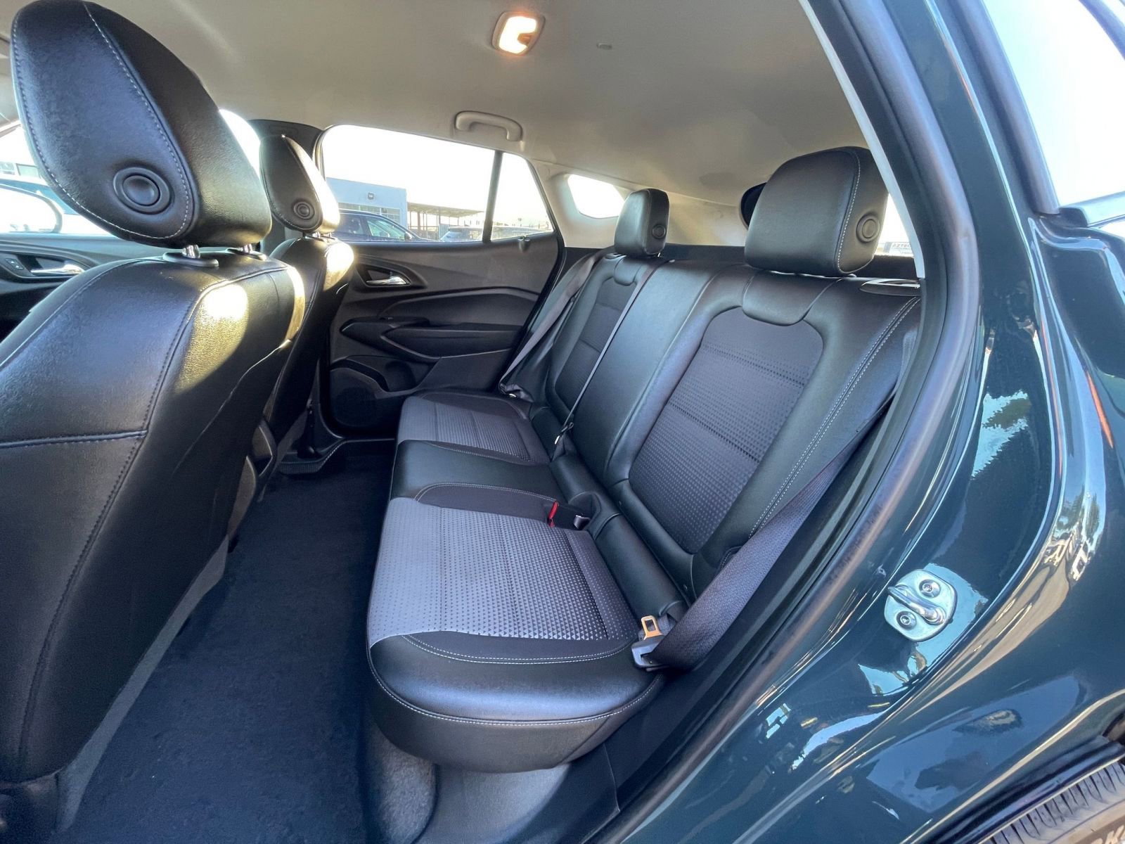 Thumbnail: 2025 Chevrolet Trax - 25