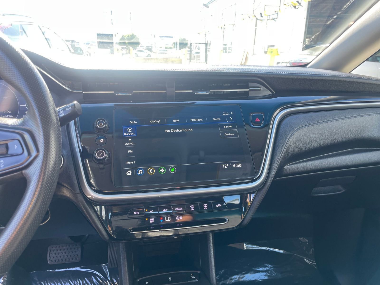 Thumbnail: 2023 Chevrolet Bolt EV - 21