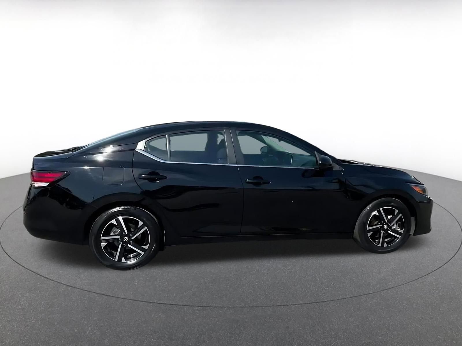 Thumbnail: 2025 Nissan Sentra - 15