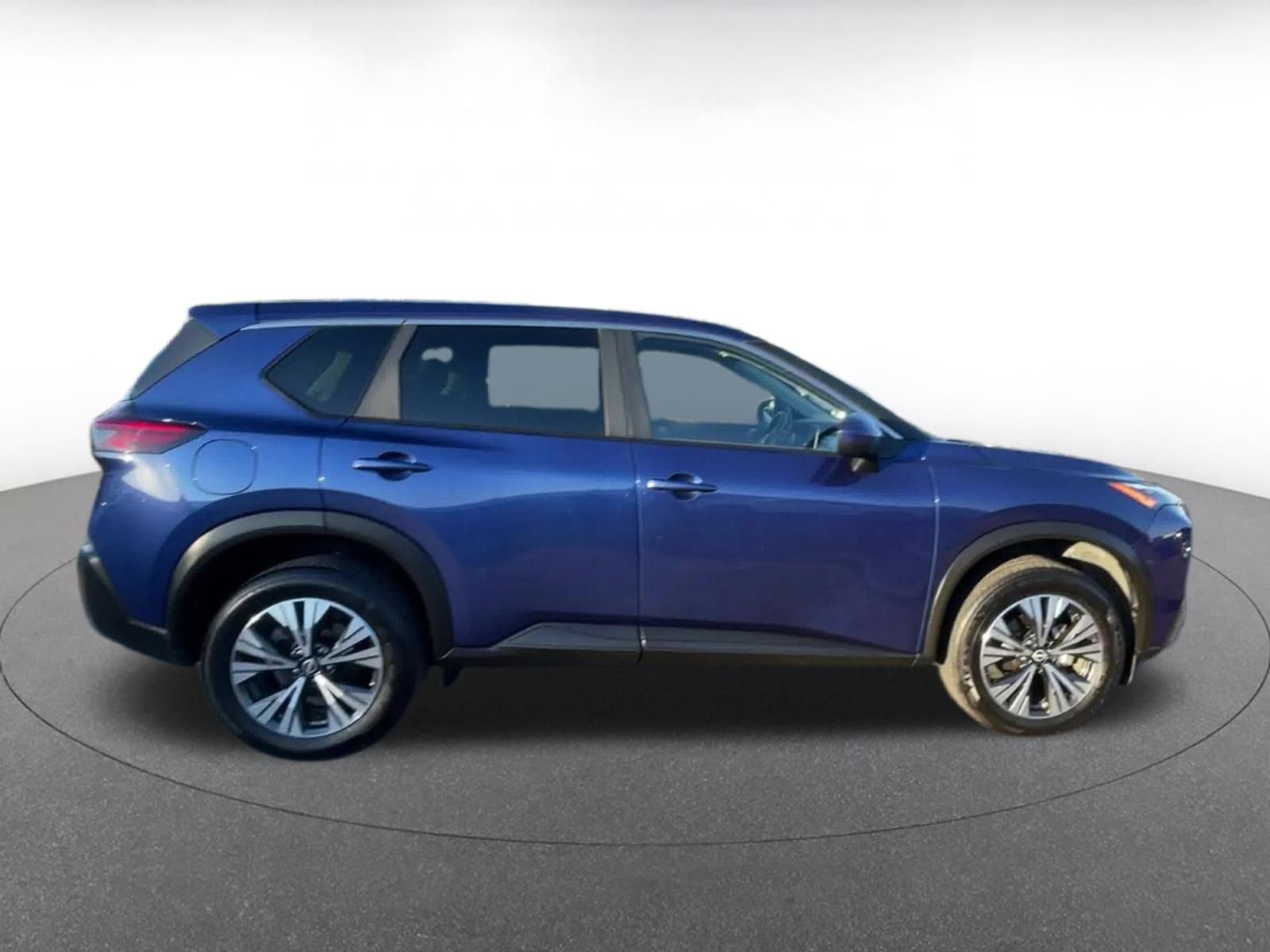 Thumbnail: 2023 Nissan Rogue - 16