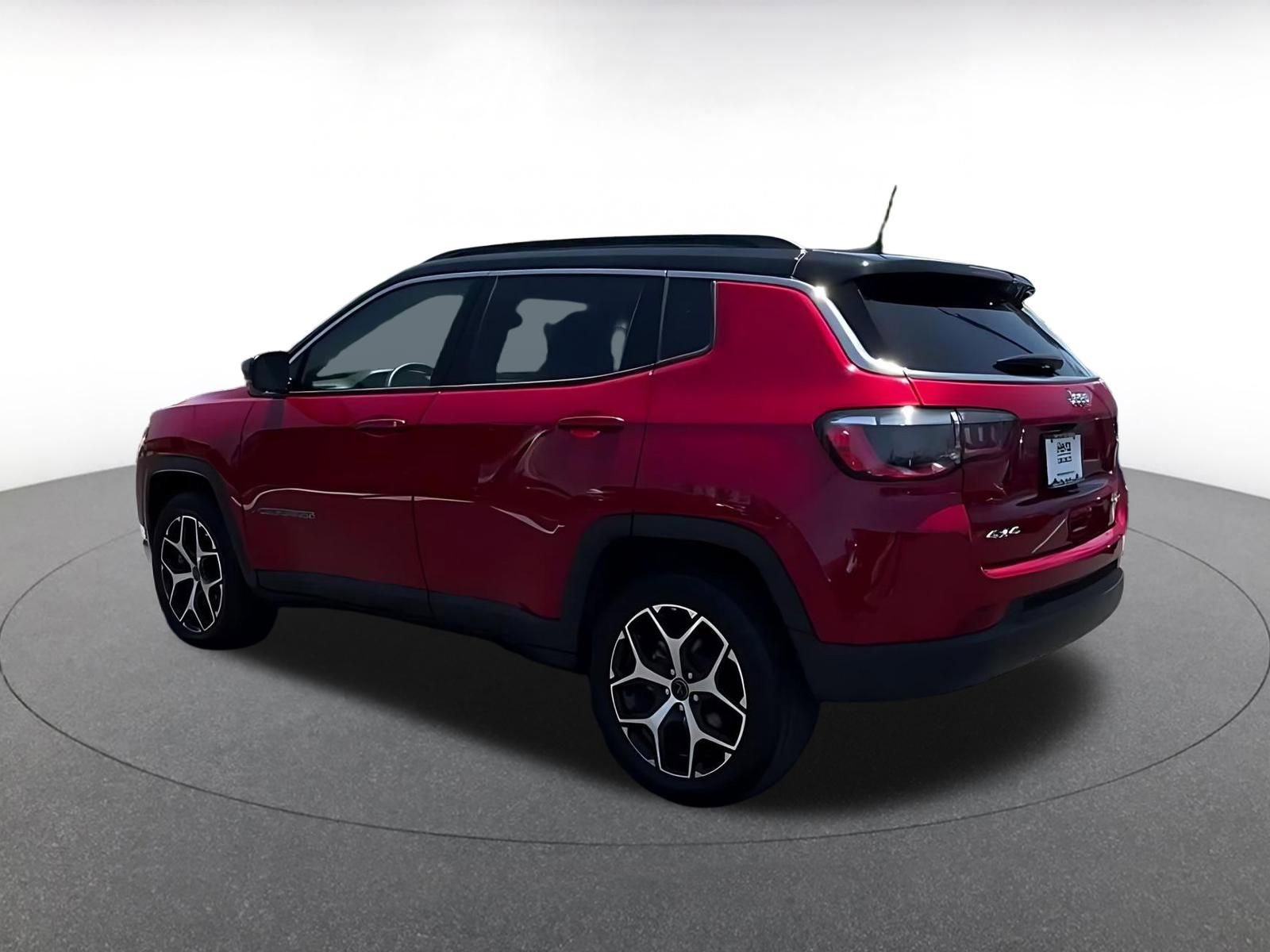 Thumbnail: 2025 Jeep Compass - 9