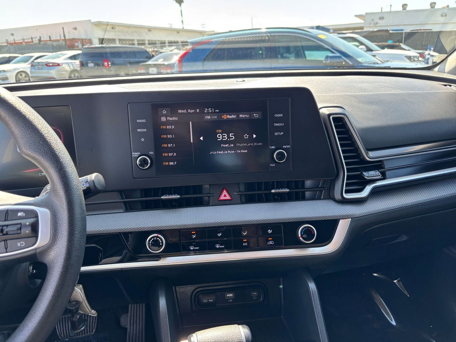 Thumbnail: 2025 Kia Sportage - 17