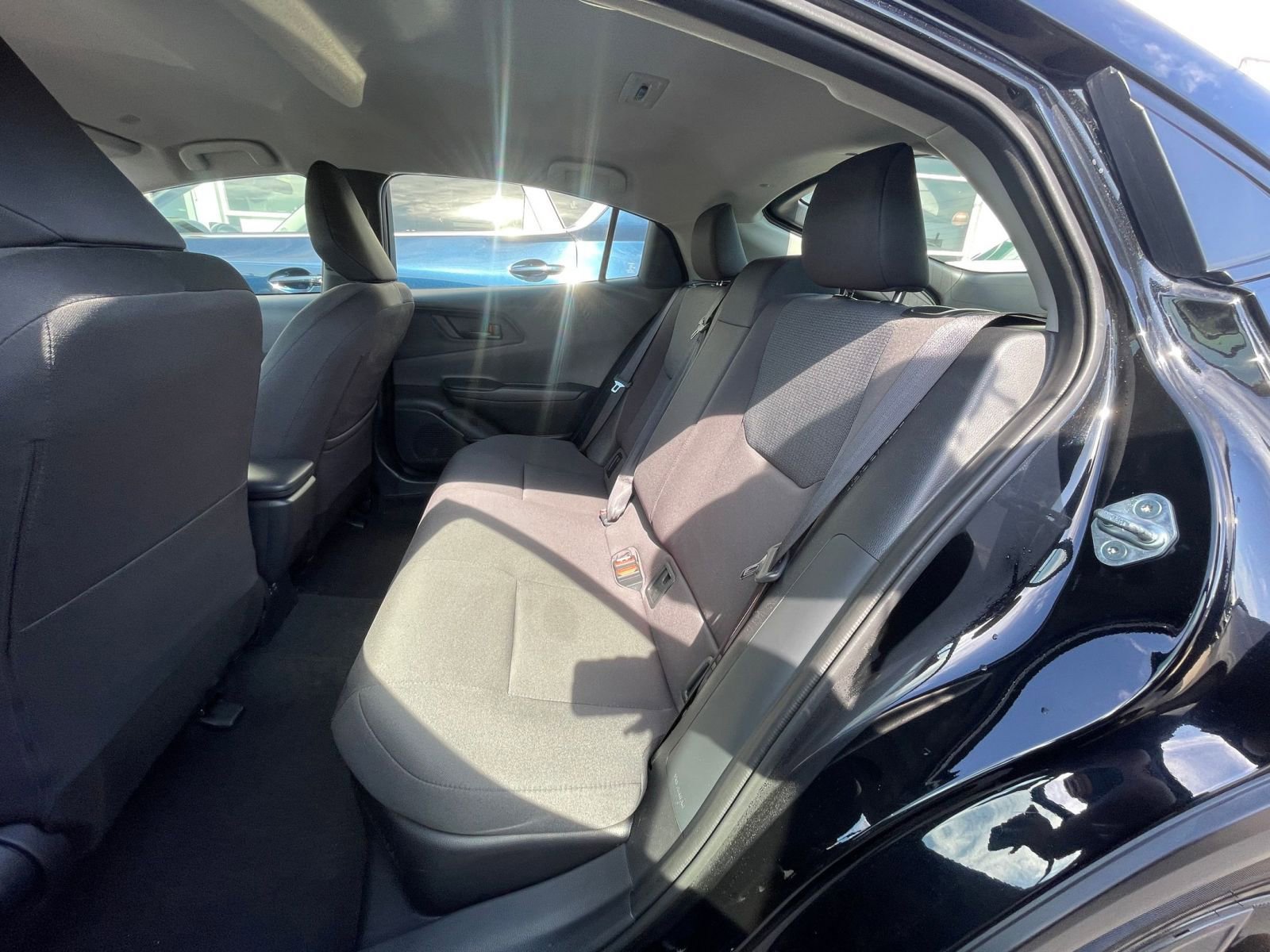 Thumbnail: 2025 Toyota Prius - 25