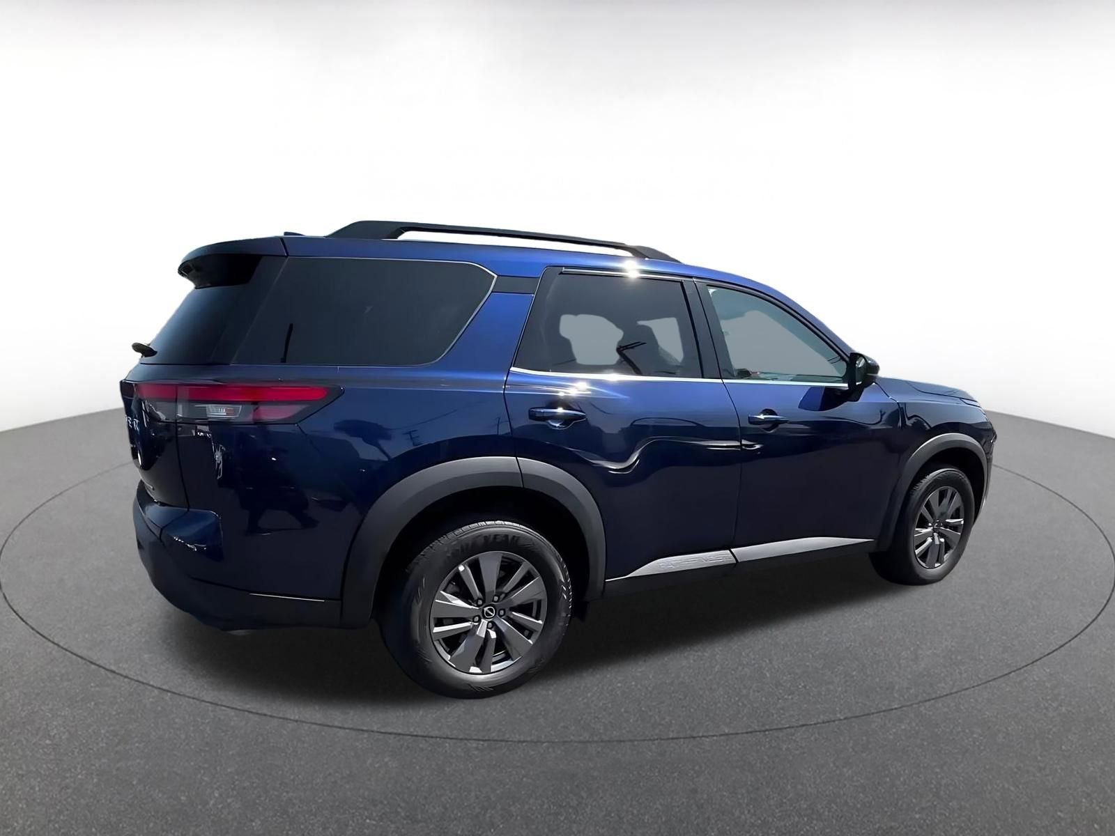 Thumbnail: 2025 Nissan Pathfinder - 15