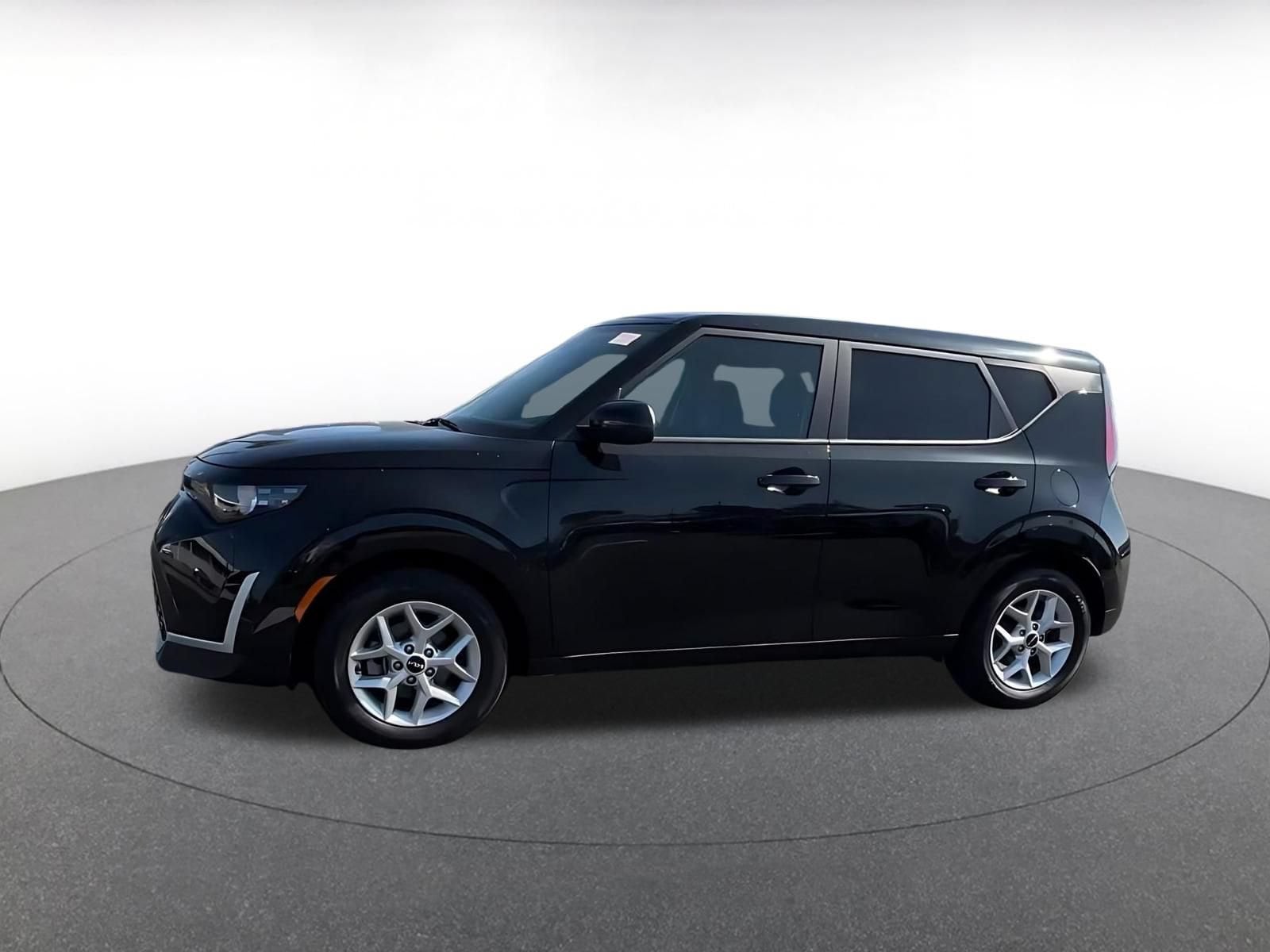 Thumbnail: 2025 Kia Soul - 8