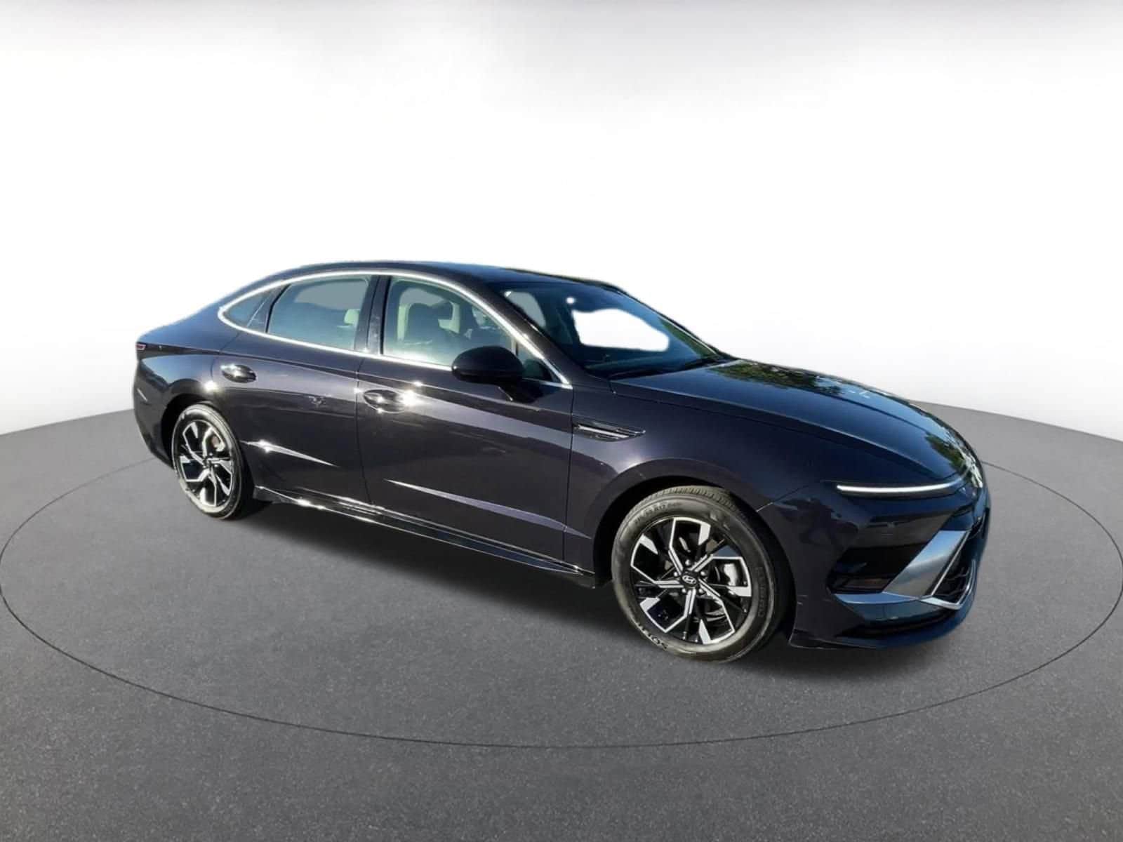 Thumbnail: 2025 Hyundai Sonata - 2