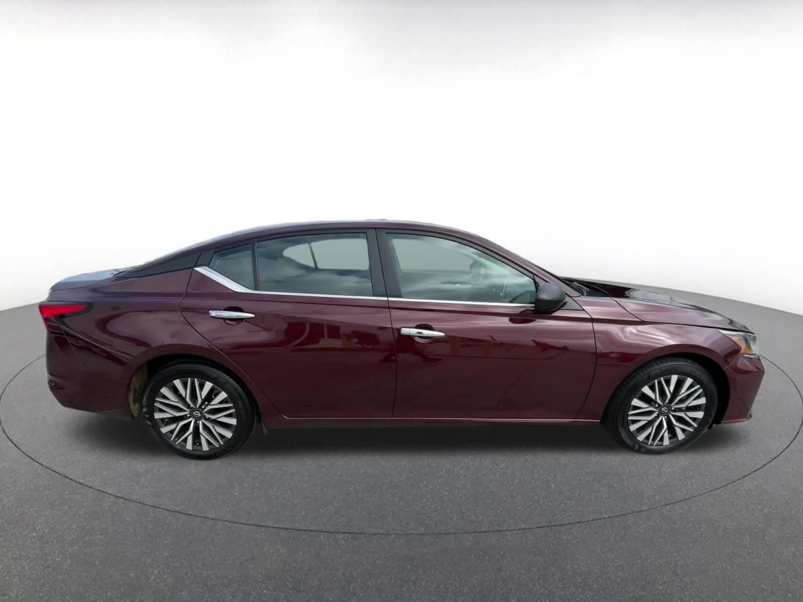 Thumbnail: 2024 Nissan Altima - 16