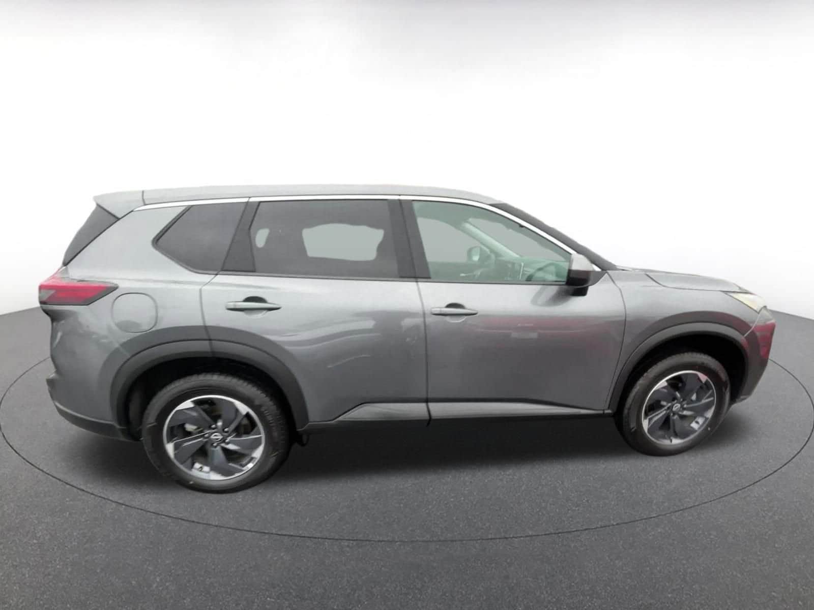 2024 Nissan Rogue SV 16