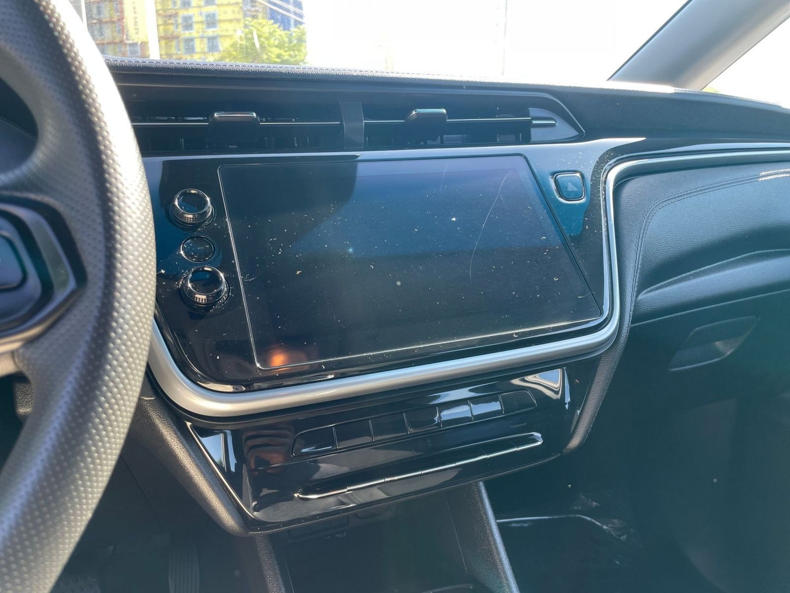 Thumbnail: 2023 Chevrolet Bolt EV - 21
