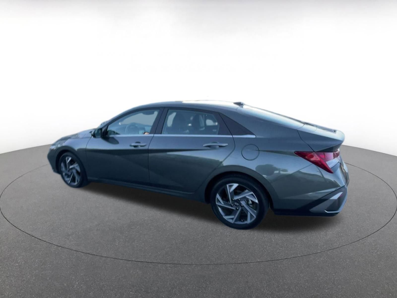 Thumbnail: 2025 Hyundai Elantra - 10