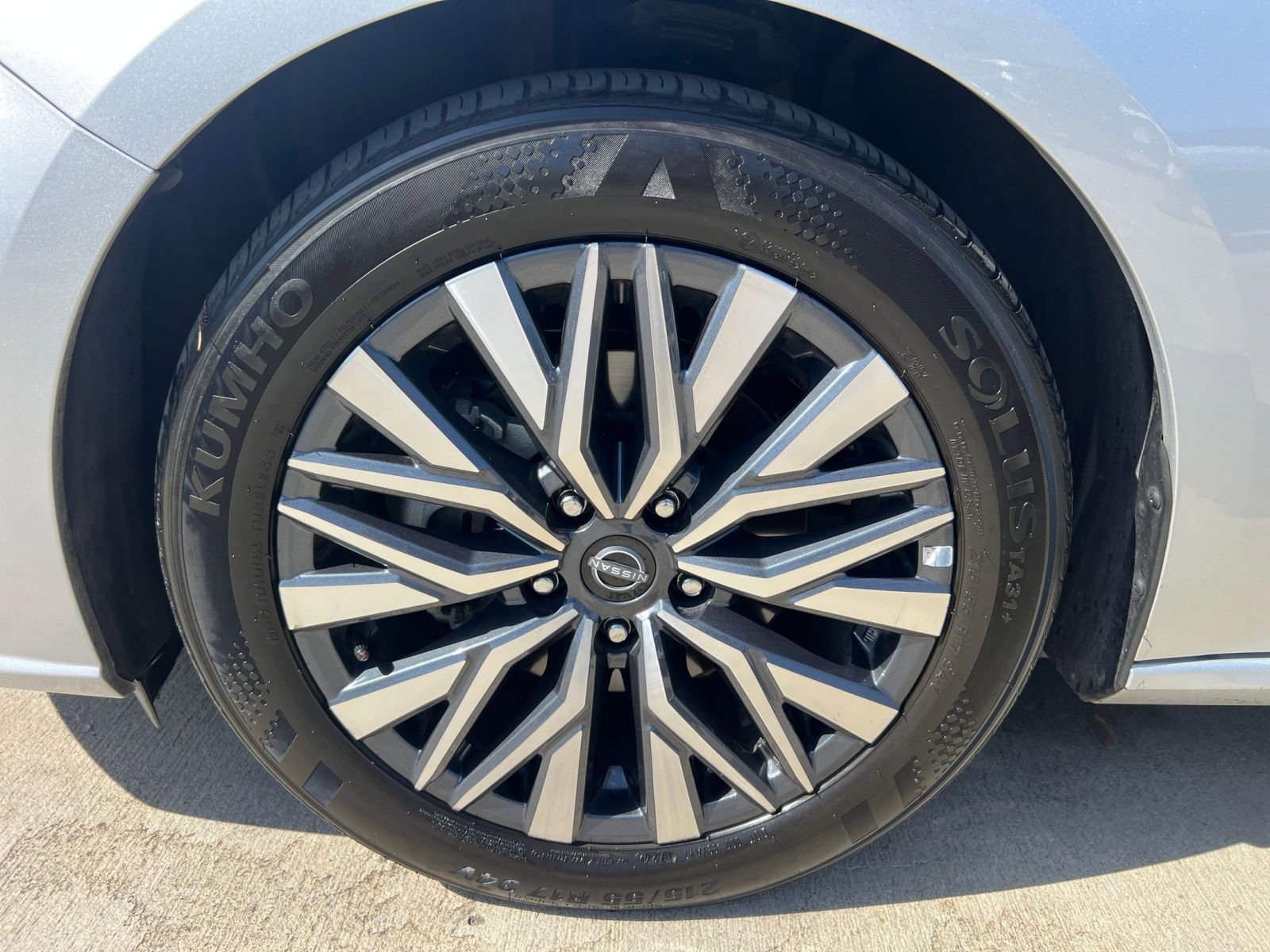 Thumbnail: 2024 Nissan Altima - 30