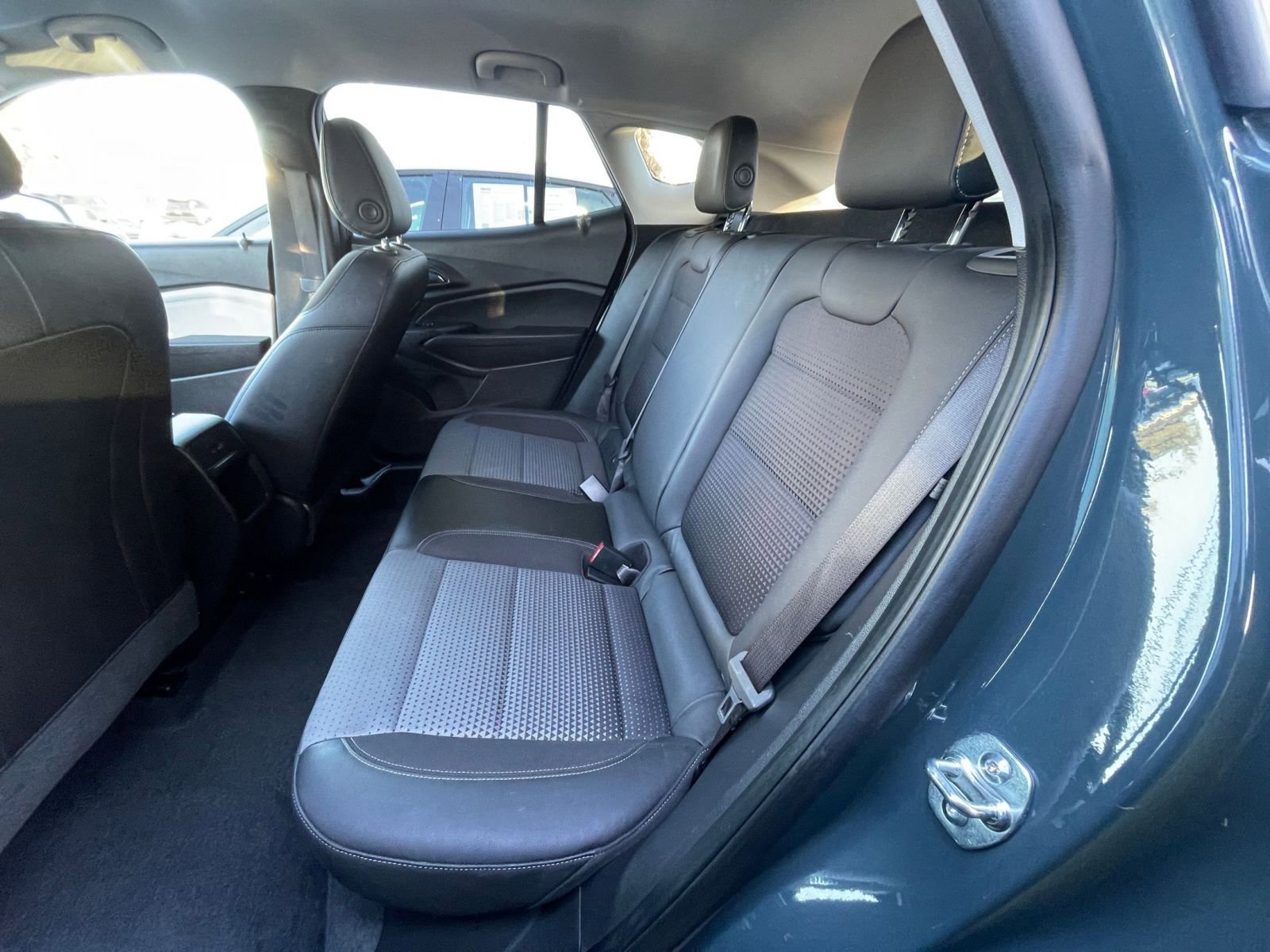 Thumbnail: 2025 Chevrolet Trax - 27