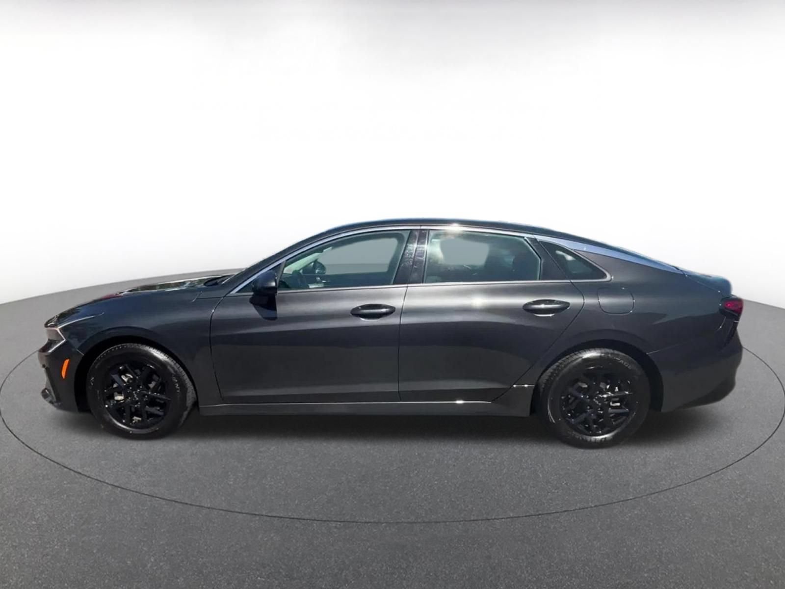 Thumbnail: 2025 Kia K5 - 9